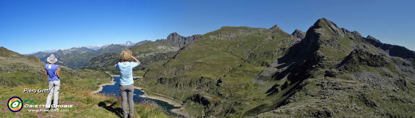 26 Panoramica da Cima di Mezzeno.jpg